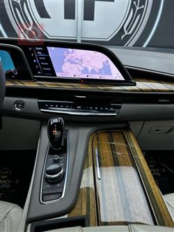 كاديلاك اسكاليد